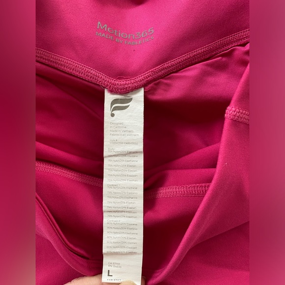 Fabletics short - Picture 3 of 3